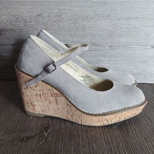 Old Navy Shoes Womens 8 Mary Jane Platforms Style Wedge Heels Fabric